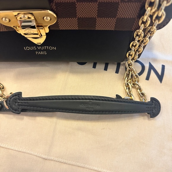 LOUIS VUITTON Vavin PM Monogram Crossbody - Picture 9 of 9